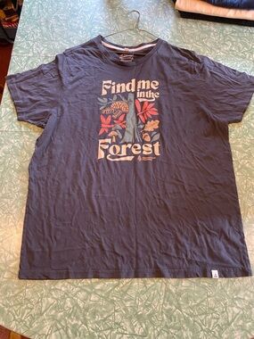 Nice Blue Men’s XXL The Landmark Project “Find Me In The Forest” T-Shirt